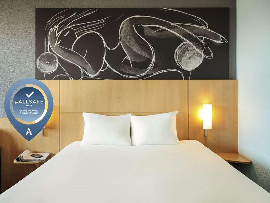 Ibis Strasbourg Centre Petite France Hotel Exterior photo