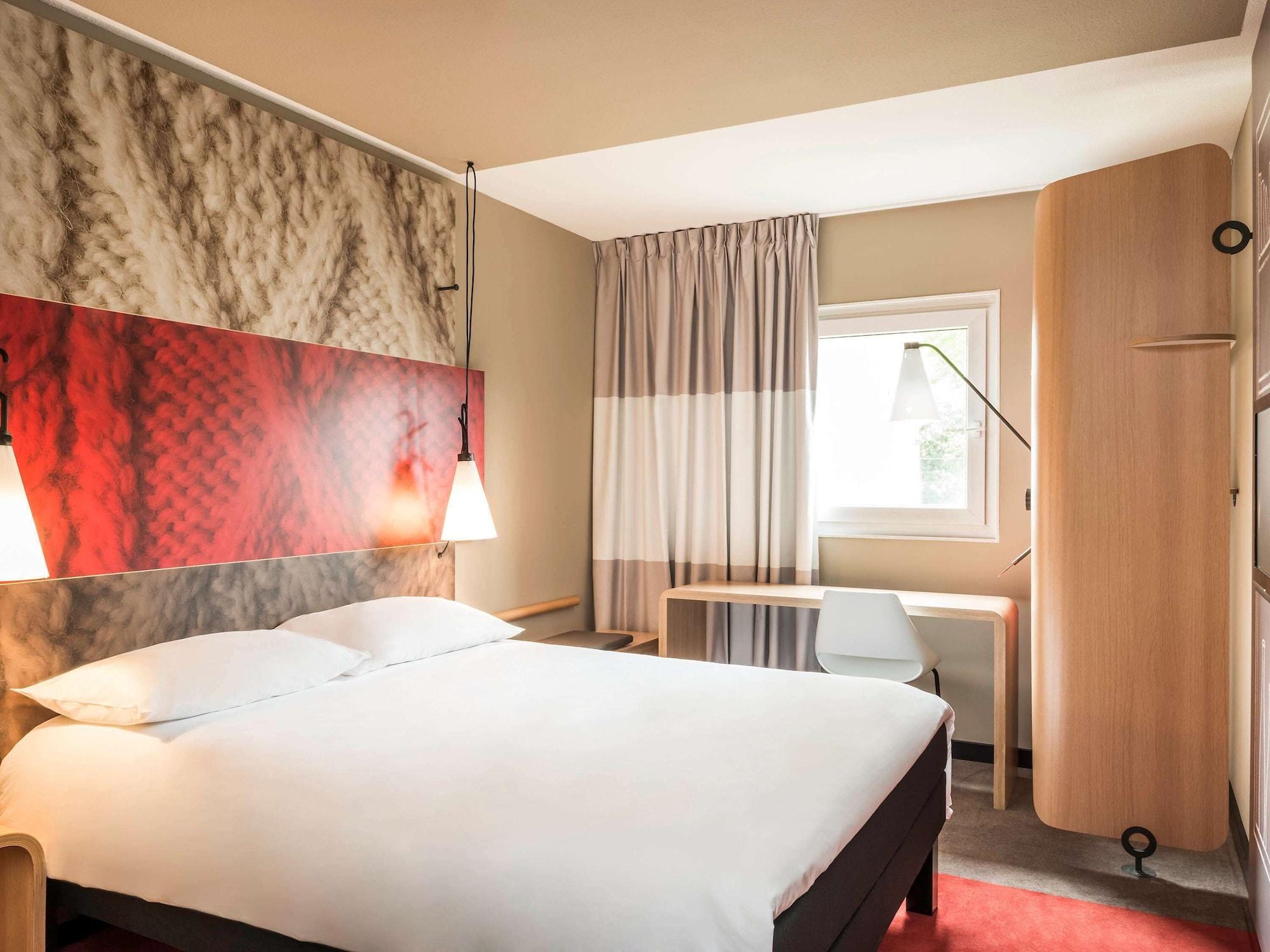 Ibis Strasbourg Centre Petite France Hotel Exterior photo